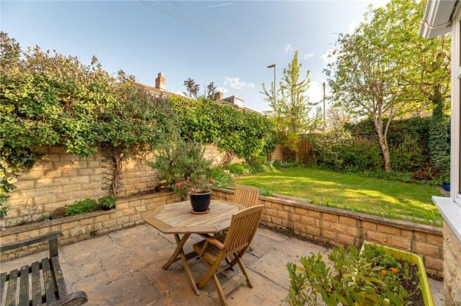 4 bed Detached for sale Image 4