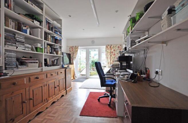 Photo 9