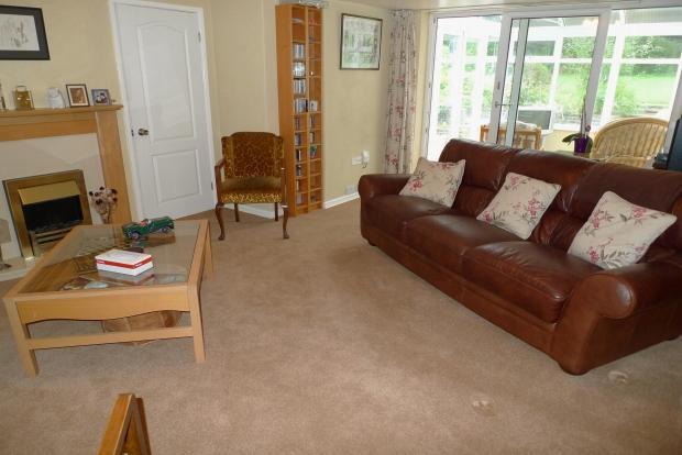 Lounge Image 2