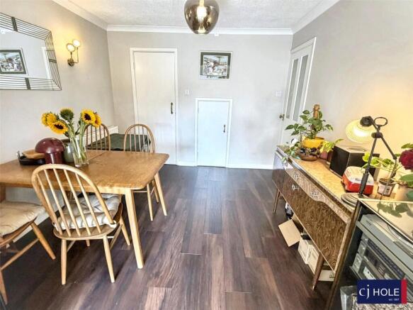 Chosen Way, Hucclecote, Gloucester, GL3 photo 4