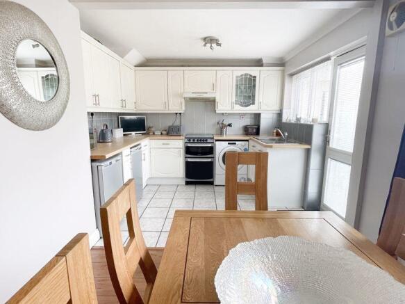 Fitted Kitchen...