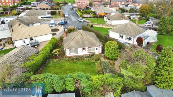 2 bed Bungalow for sale Image 12