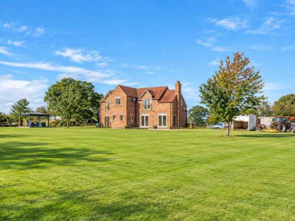 Oak House Rear II.png