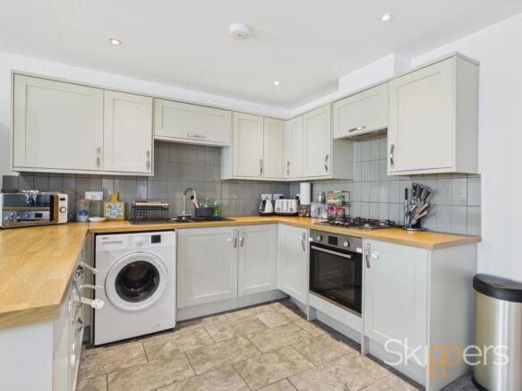 Open plan living/dining/kitchen