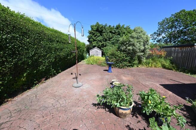 2 bed Bungalow for sale Image 12