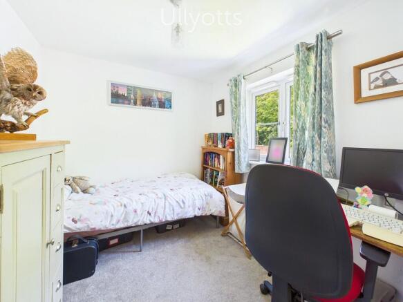 4 bed Detached for sale Image 11
