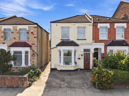 37a, Goring Road, London N11 2BU
