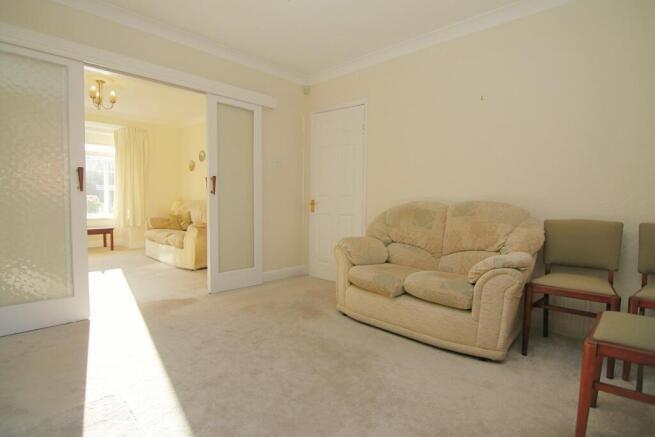 3 bed Semi-Detached for sale Image 7