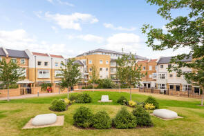 2, Tanner House, Flambard Way, Godalming GU7 1FJ