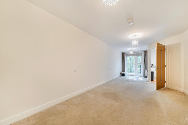 Kingfisher Court, South Street, Taunton photo 2