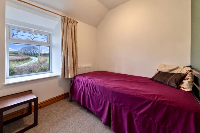 Bedroom 1.png