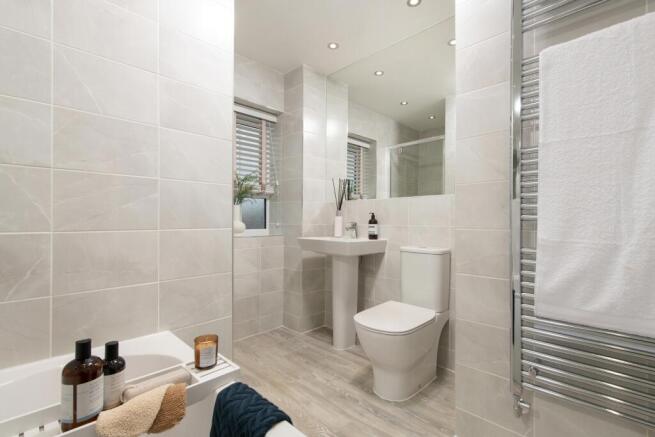4 bed Detached for sale Image 10