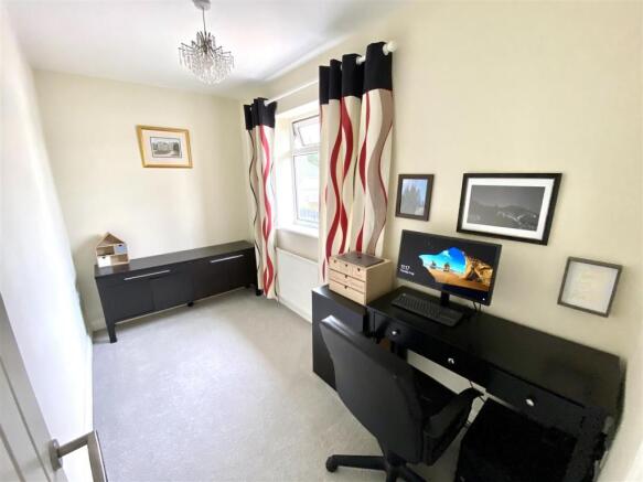 BEDROOM 3