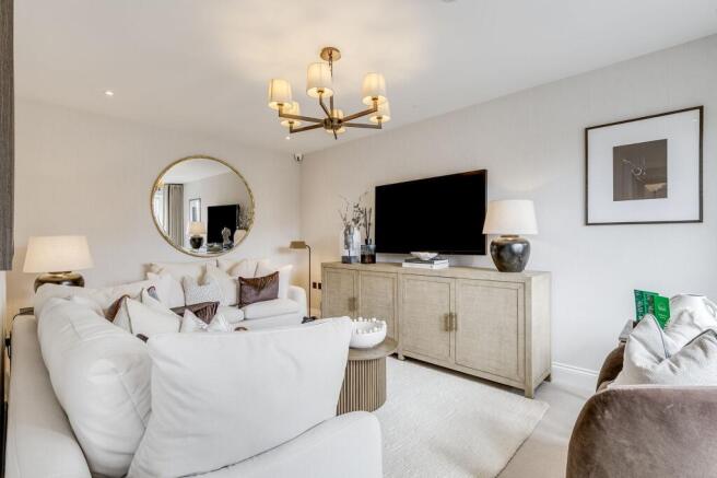 Cowdray Close, Woolstone, MK15 photo 4