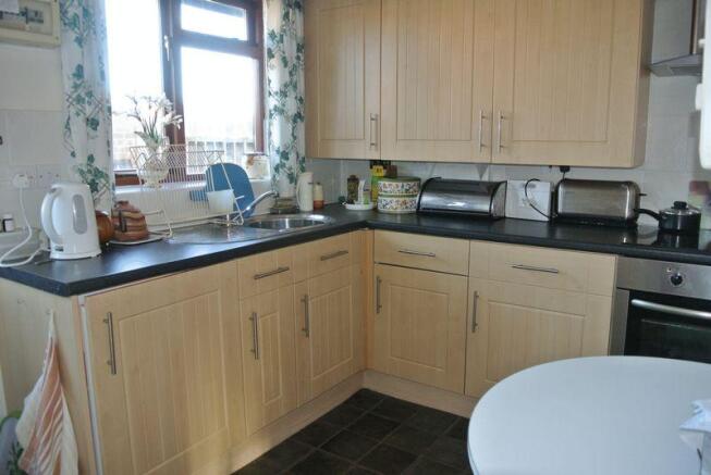 Kitchen aspect 1
