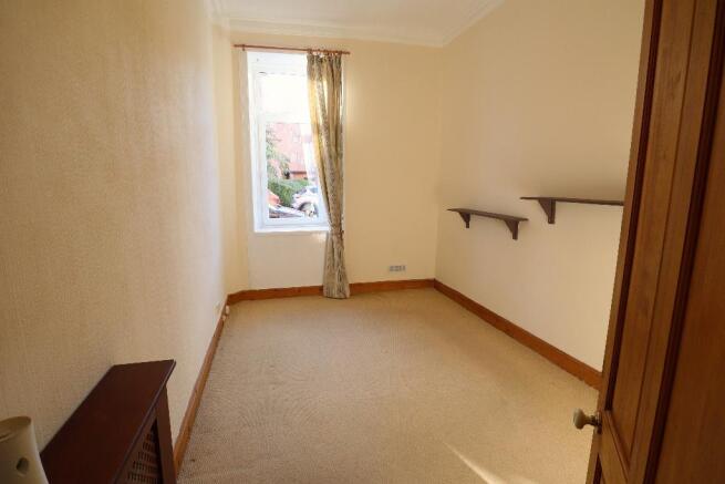 Master bedroom (1)