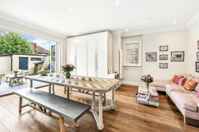 Kitchen/Reception