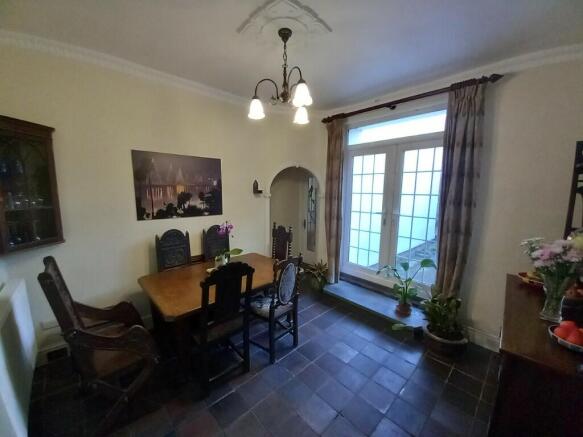 BREAKFAST ROOM
