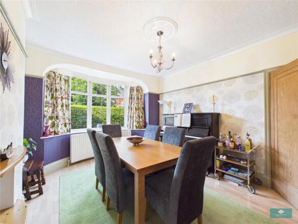 4 bed Semi-Detached for sale Image 11