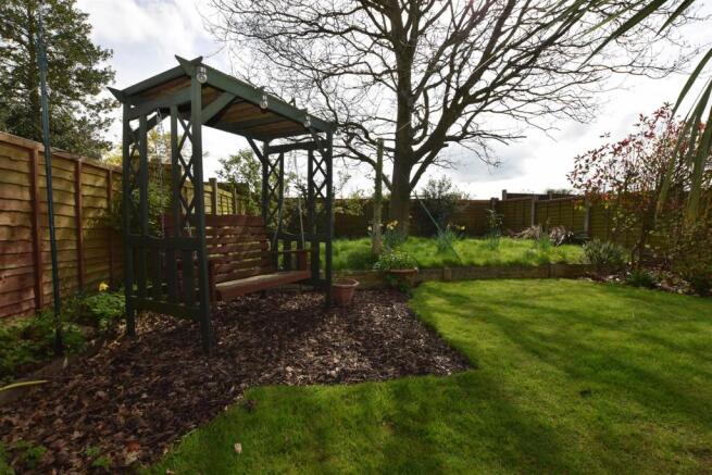 27 Abbey Drive, Ashby