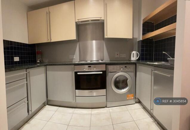 Kitchen With Built In Appliances