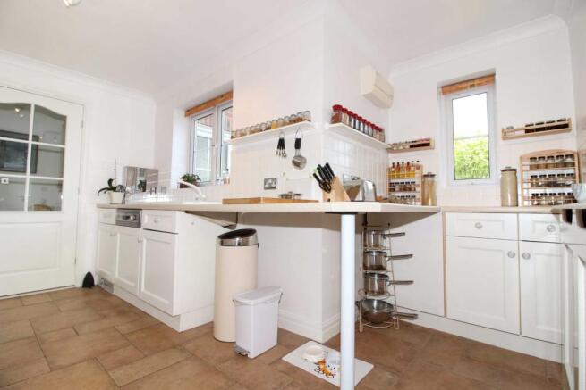 Fitted Kitchen (2nd