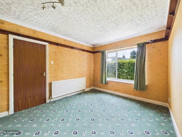 3 bed Detached Bungalow for sale Image 4