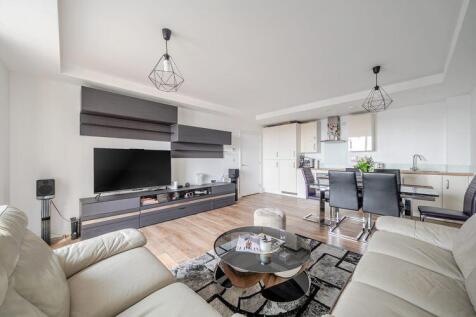 Greenacres House, Earlsfield, London, SW18