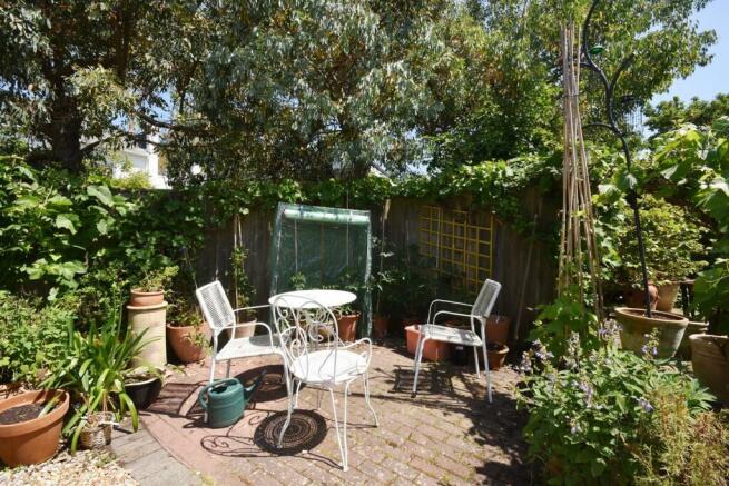 Garden patio.JPG