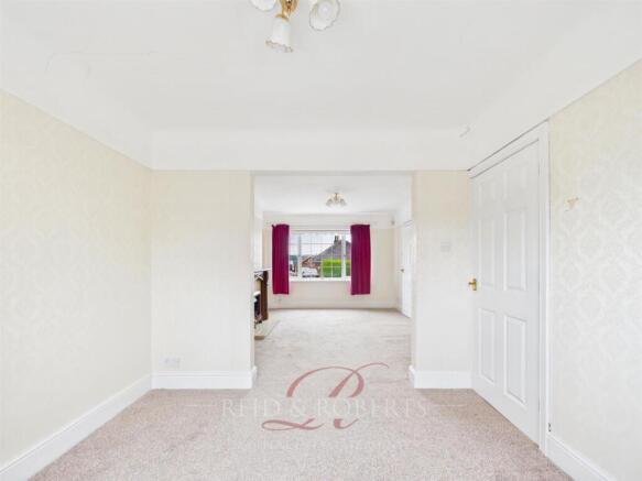 CAM05148G0-PR0178-STILL004.jpg