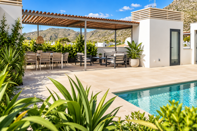 Exclusive Penthouse in Boquer