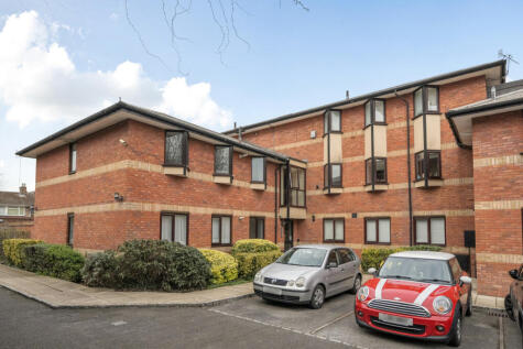 St. Andrews Road, Henley-on-Thames, Oxfordshire, RG9
