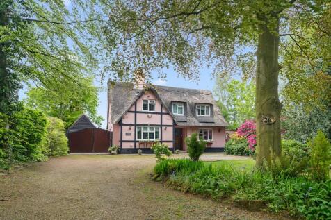 Hale Road, Hale Village, Liverpool, Merseyside. L24 5RE