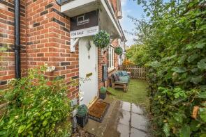 15, Bargroves Avenue, St Neots PE19 6BH