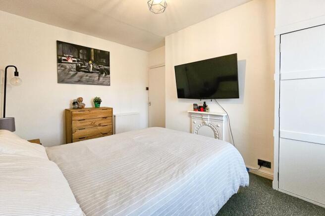1 bed Flat for sale Image 11
