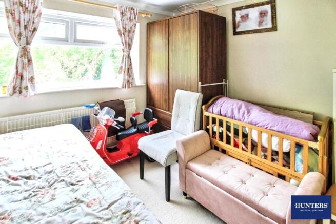 3 bed Semi-Detached to rent Image 12
