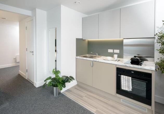 1 bed Apartment to rent Image 8