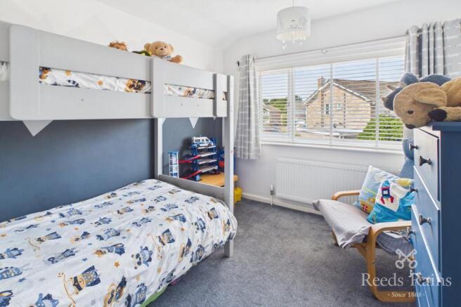 4 bed Detached for sale Image 10