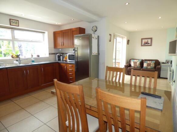 Dining Kitchen