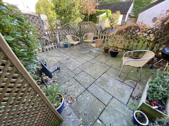 Photo 10