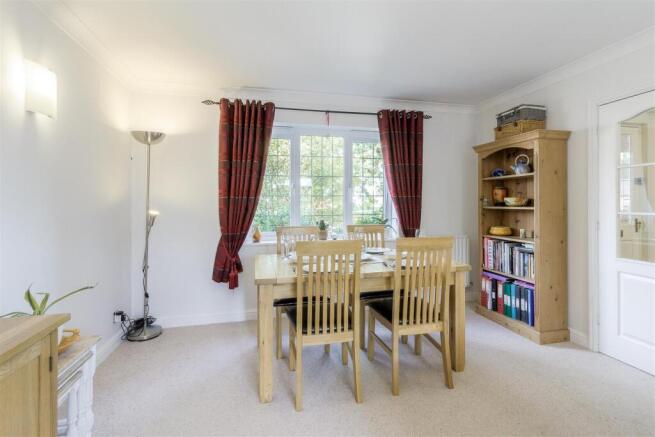 5 Garton Close
