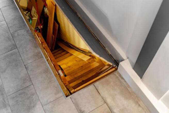 Access to cellar