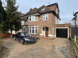 Knoll Top, The Ridgeway, Mill Hill, London NW7 1RP