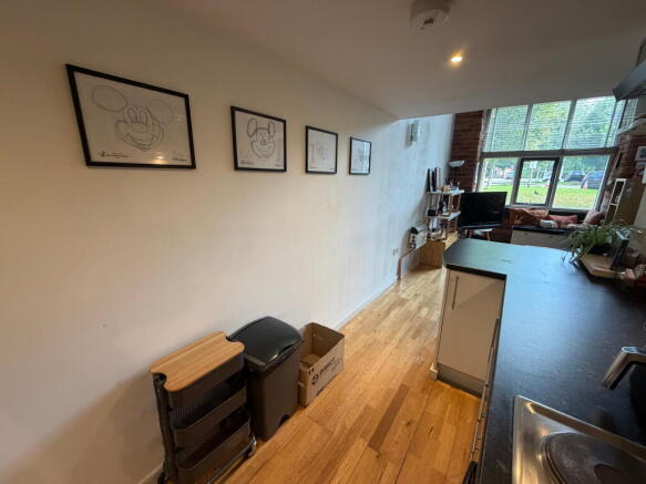 Flat 2 Victoria Mill, Reddish photo 4