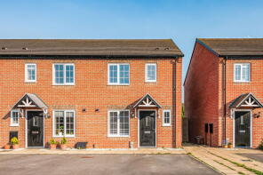 24, Beales Close, Market Weighton YO43 3RU