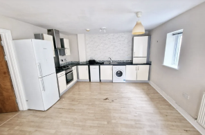 2, Bluecoats Yard, Knightrider Street, Maidstone ME15 6LD