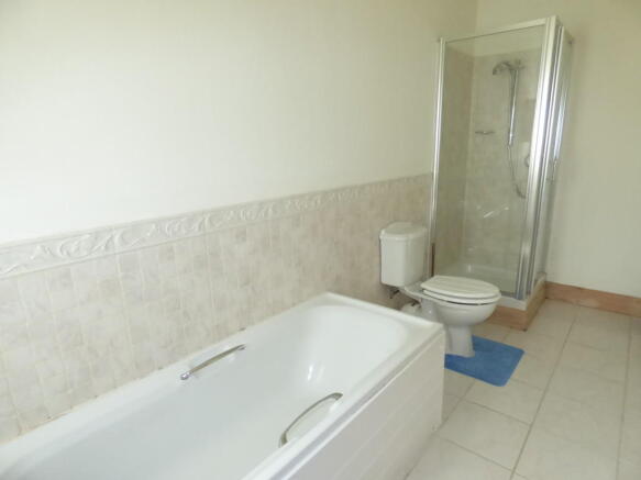 Cottage Bathroom