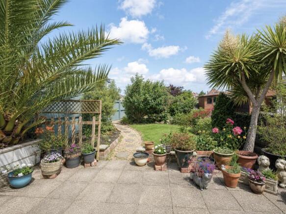 Garden2.jpg