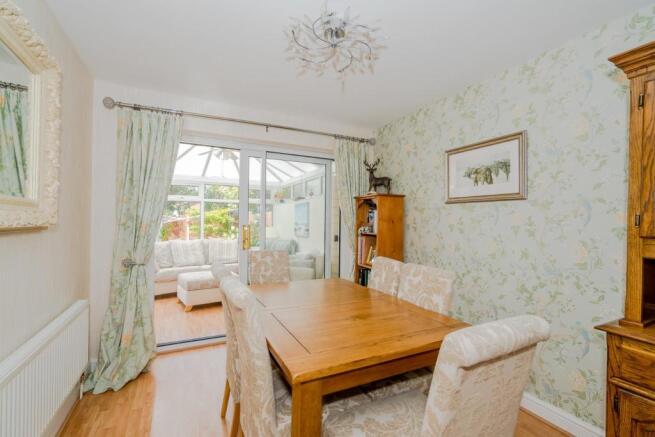 1, Salisbury Close, Lichfield, Staffordshire, WS13