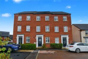 30, Port Stanley Close, Norton Fitzwarren, Taunton TA2 6FD